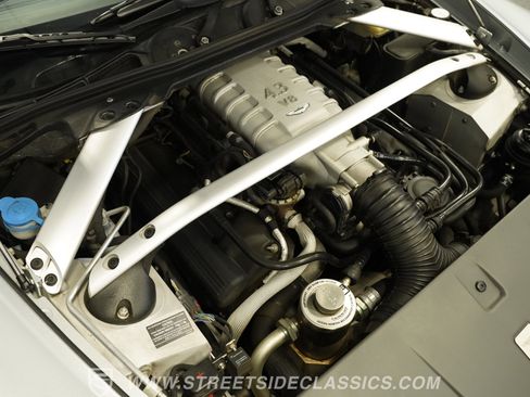 Used 2008 Aston Martin V8 Vantage Roadster image 38