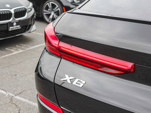 Used 2023 BMW X6 xDrive40i w/ Premium Package image 7