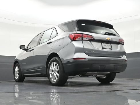 Used 2024 Chevrolet Equinox LS FWD image 27