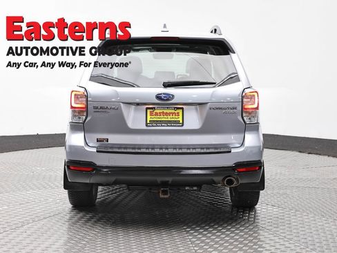 Used 2017 Subaru Forester 2.5i Touring w/ Popular Package #2 AWD/4WD image 6