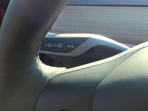 Used 2023 Tesla Model 3 Standard Range image 12