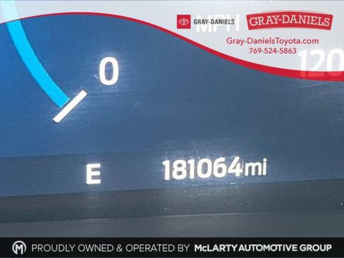 Used 2022 Ford F150 Lariat w/ Trailer Tow Package image 23