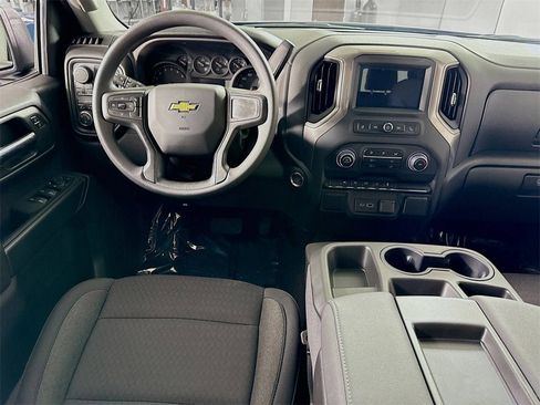 New 2026 Chevrolet Silverado 1500 Custom image 2