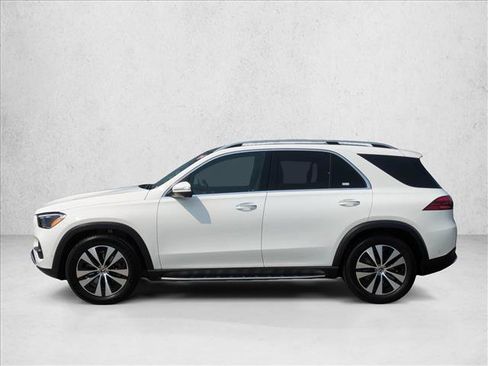 Used 2024 Mercedes-Benz GLE 350 4MATIC image 9