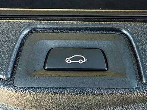 New 2026 BMW X5 xDrive40i w/ M Sport Package image 12