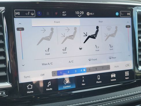 New 2026 Chrysler Pacifica Limited image 21