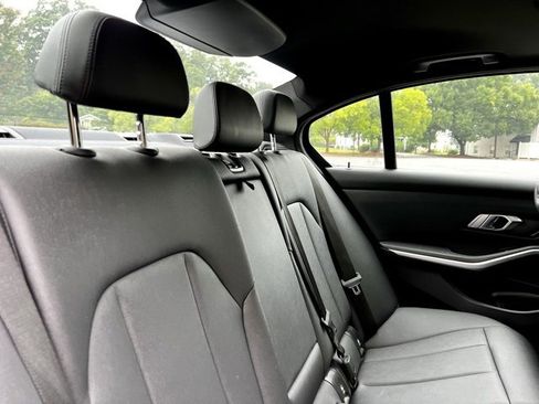 Used 2020 BMW 330i xDrive Sedan w/ Convenience Package image 25