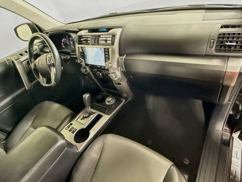 Used 2024 Toyota 4Runner SR5 Premium AWD/4WD image 29