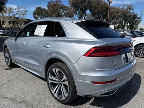 Used 2019 Audi Q8 Prestige w/ Towing Package AWD/4WD image 4