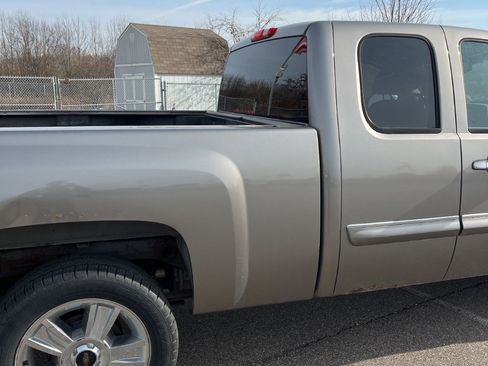 Used 2012 Chevrolet Silverado 1500 LT image 10