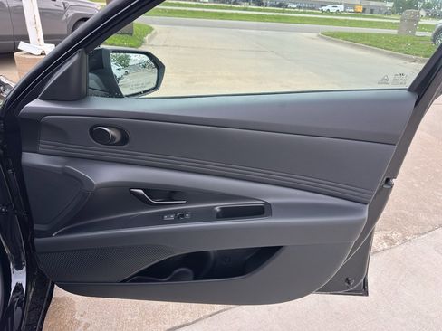 New 2026 Hyundai Elantra Sport FWD image 23