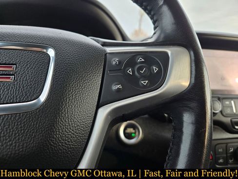 Used 2020 GMC Terrain SLE w/ Driver Convenience Package FWD image 17