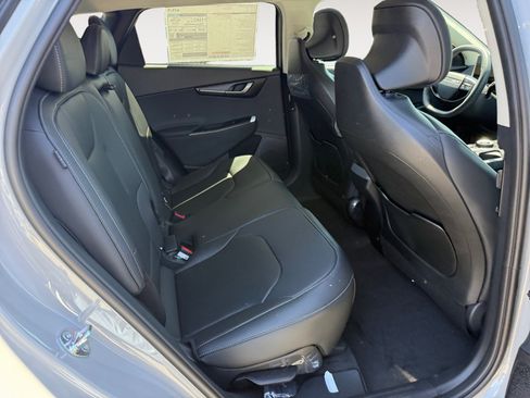 New 2026 Kia EV6 Wind RWD image 18