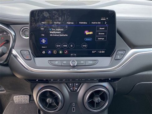 New 2025 Chevrolet Blazer LT w/ Midnight/Sport Edition image 11