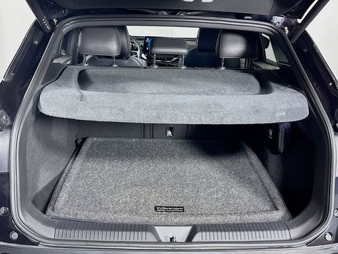 Used 2023 Volkswagen ID.4 Pro S image 22