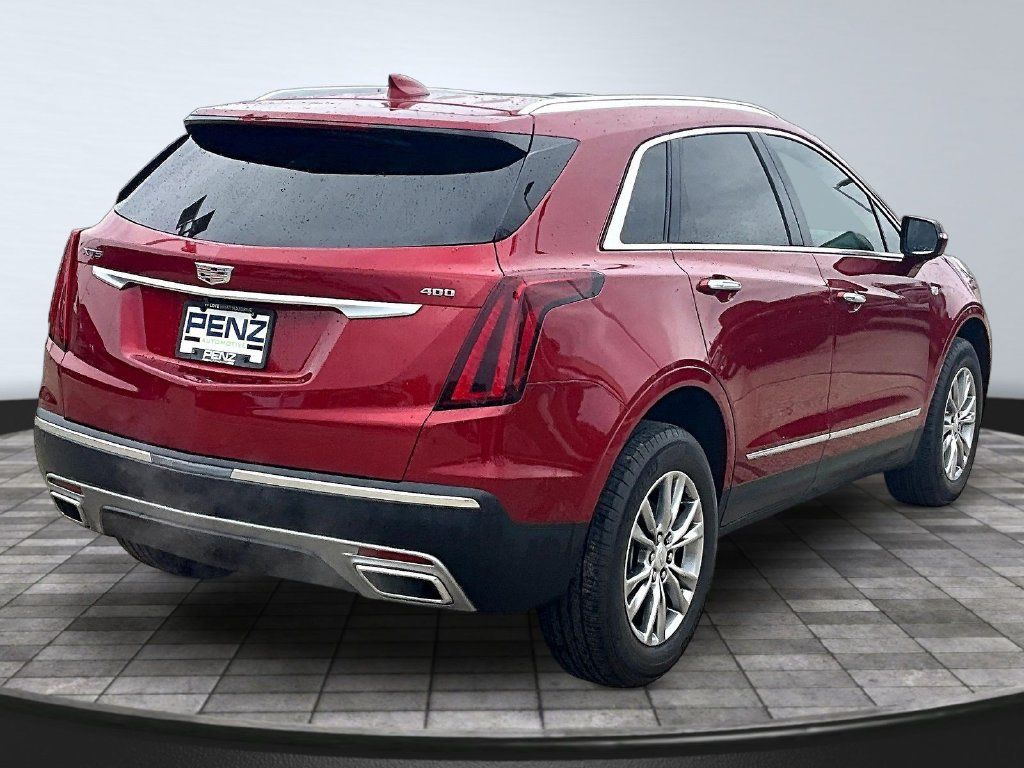 Used 2023 Cadillac XT5 Premium Luxury w/ Technology Package FWD image 7