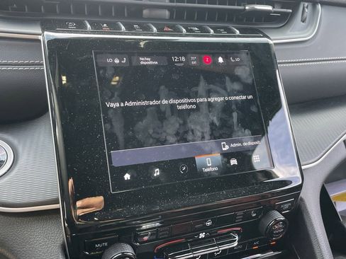 Used 2023 Jeep Grand Cherokee L Altitude image 5