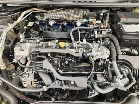 Used 2024 Toyota Corolla LE image 21