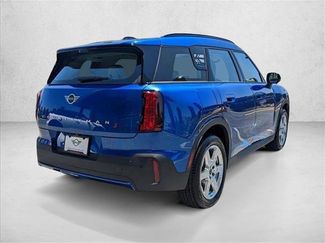 Used 2025 MINI Cooper Countryman S video 2