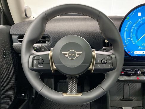 Certified 2025 MINI Cooper S image 15