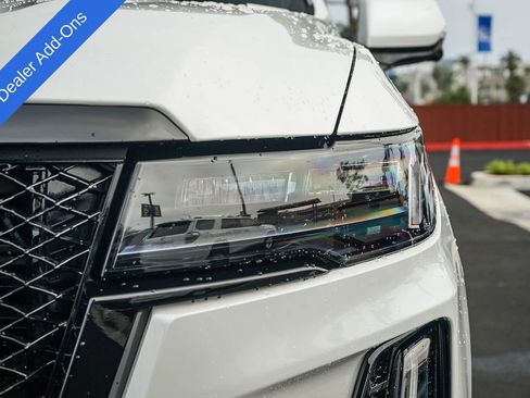 Used 2023 Cadillac Escalade V image 10