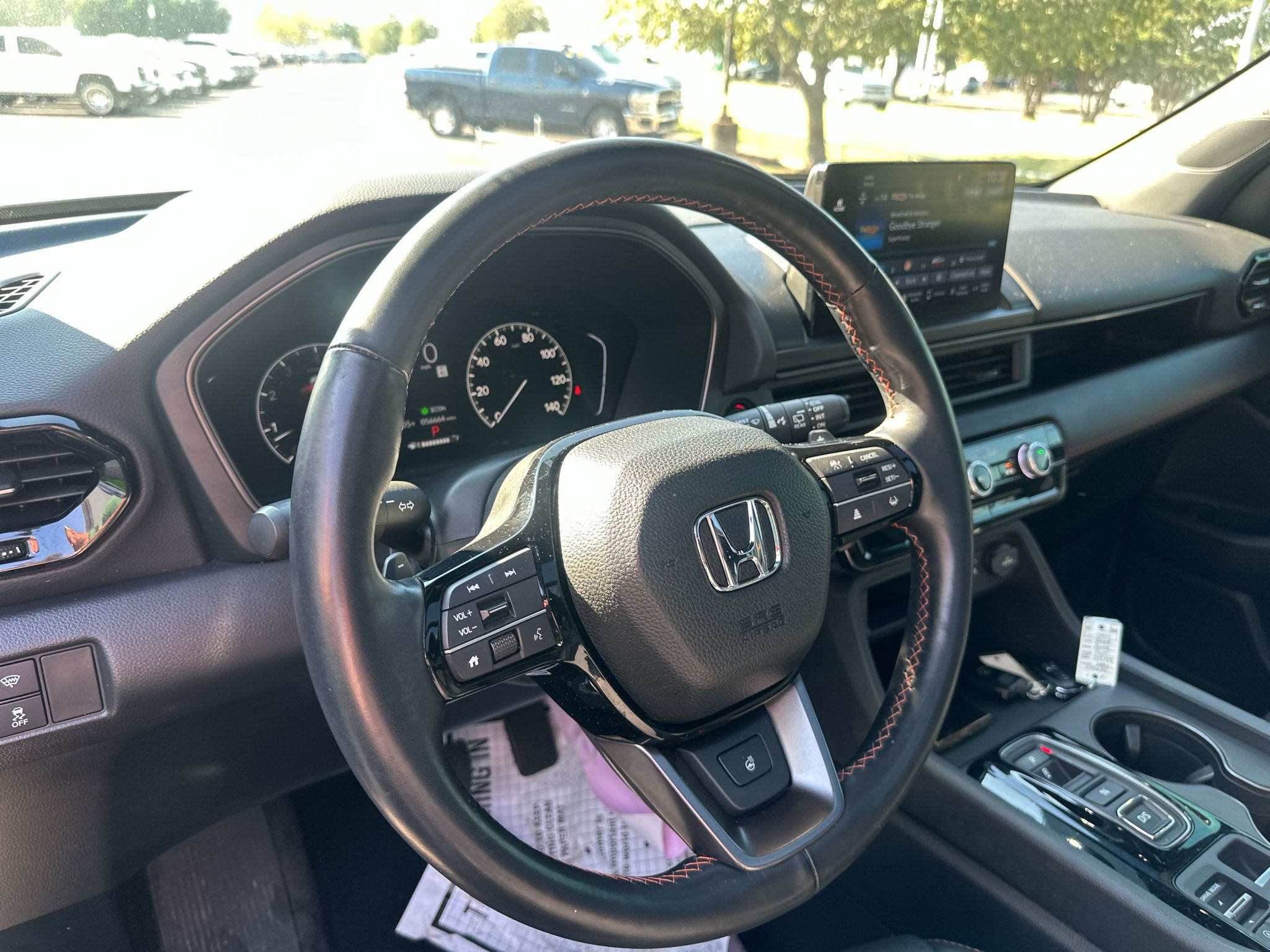Used 2025 Honda Pilot TrailSport image 22