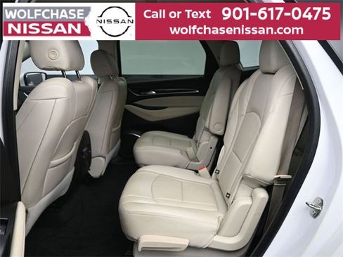 Used 2023 Buick Enclave Essence image 13