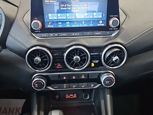 Used 2024 Nissan Sentra SV image 28