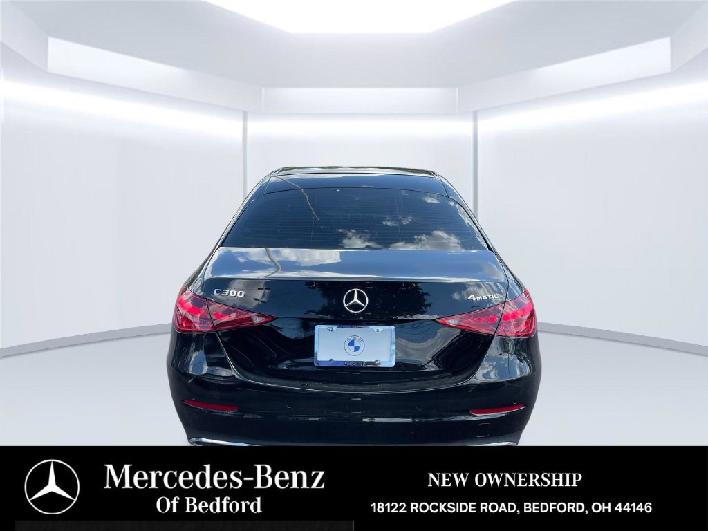 Used 2024 Mercedes-Benz C 300 4MATIC Sedan image 4