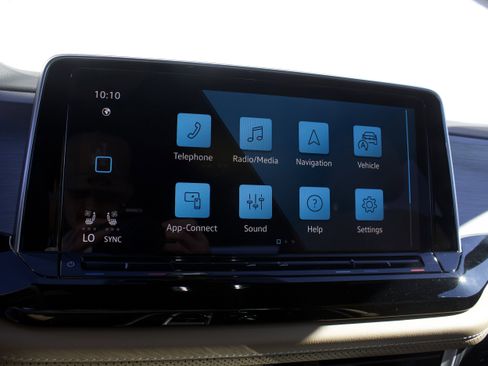 New 2026 Volkswagen Atlas Cross Sport SE AWD/4WD image 21