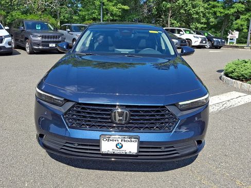 Used 2023 Honda Accord EX-L image 2