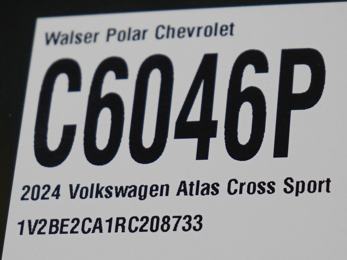 Used 2024 Volkswagen Atlas Cross Sport SEL AWD/4WD image 29
