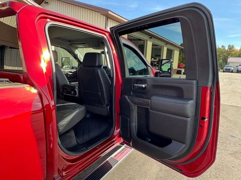 Used 2020 Chevrolet Silverado 2500 LTZ w/ LTZ Convenience Package image 34