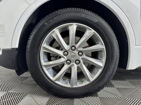 Used 2020 Buick Envision Essence FWD image 46