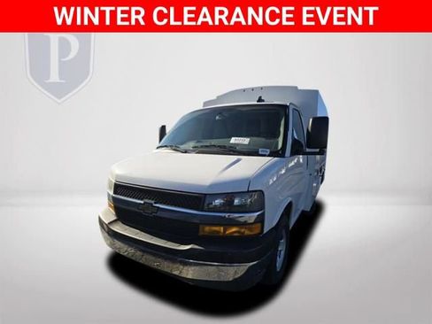New 2025 Chevrolet Express 3500 Work Van w/ Power Convenience Package image 11