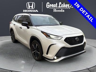 Used 2021 Toyota Highlander XSE