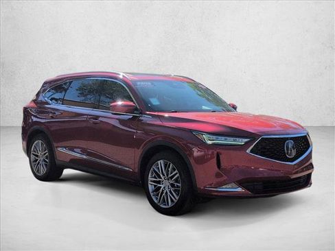Used 2023 Acura MDX SH-AWD w/ Advance Package image 3