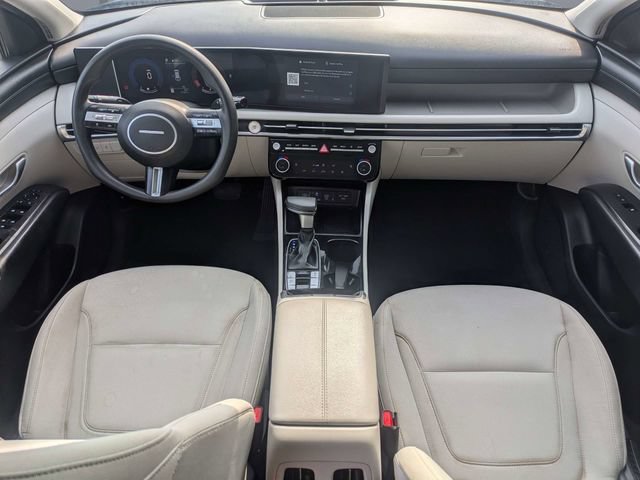 Used 2025 Hyundai Tucson SEL FWD image 16