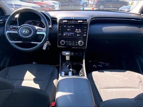 Used 2022 Hyundai Tucson SE AWD/4WD image 11