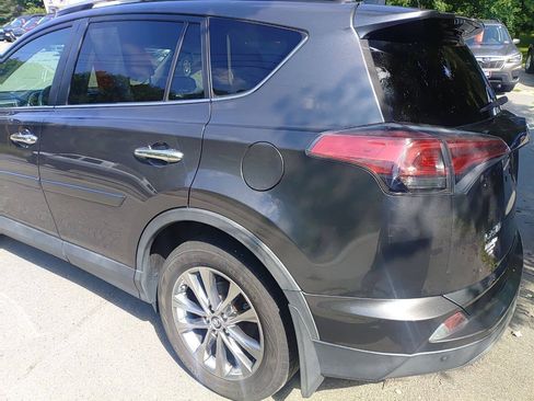 Used 2017 Toyota RAV4 Limited w/ Advanced Technology Package AWD/4WD image 7