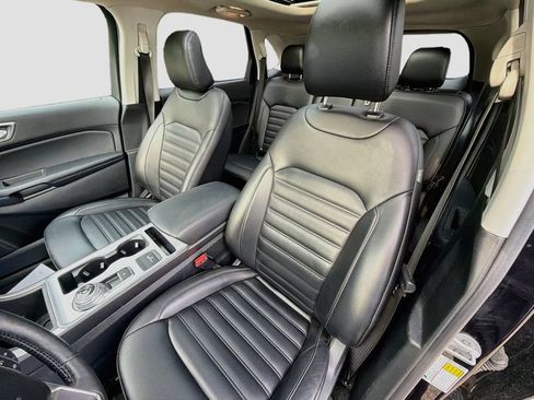 Used 2022 Ford Edge SEL w/ Convenience Package AWD/4WD image 22