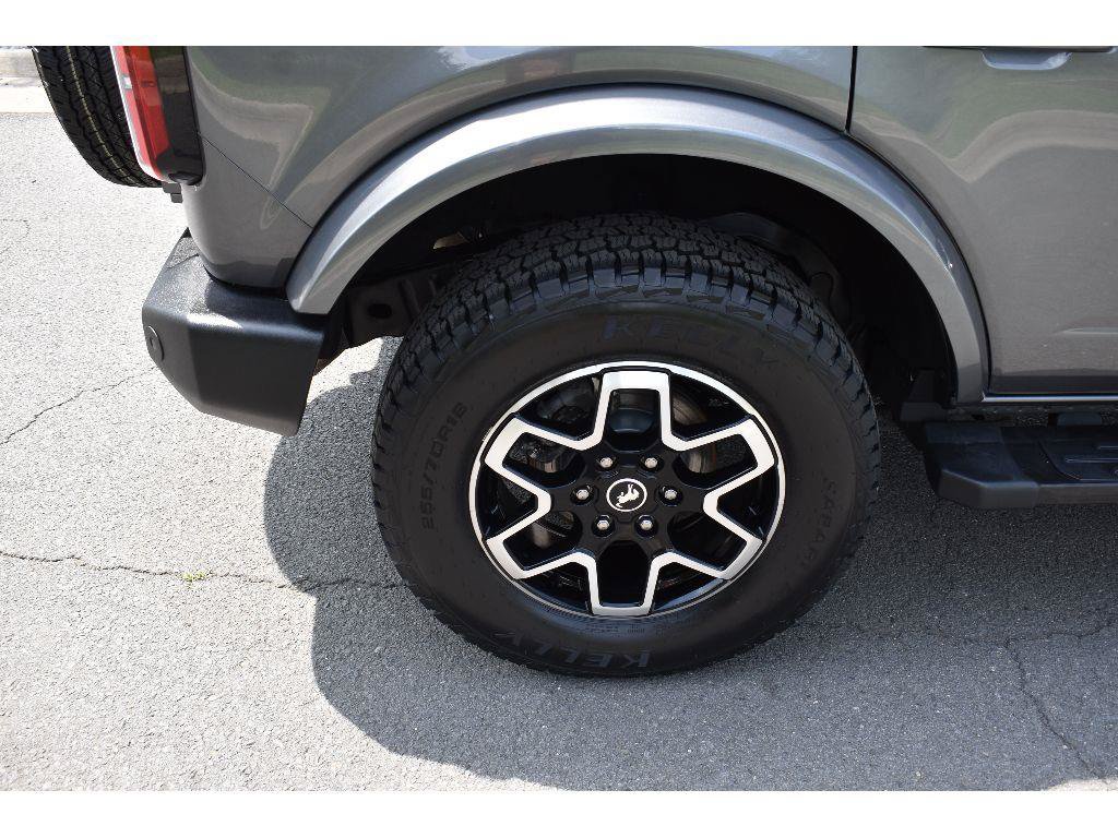 Used 2024 Ford Bronco Outer Banks AWD/4WD image 31