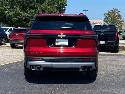New 2026 Chevrolet Traverse LT w/ Driver Confidence Package image 4