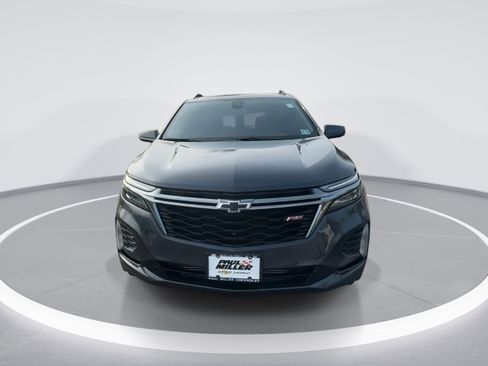 Used 2022 Chevrolet Equinox RS w/ Infotainment Package image 3