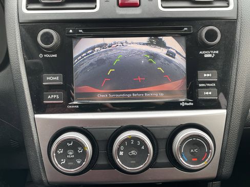 Used 2015 Subaru Crosstrek 2.0i Premium w/ Moonroof Package image 32