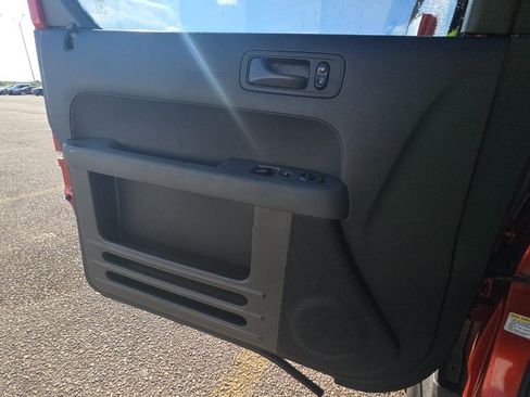 Used 2004 Honda Element EX image 9