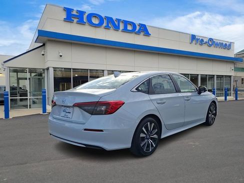 Used 2023 Honda Civic EX image 4