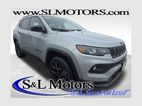 New 2026 Jeep Compass Latitude image 1