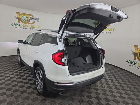 Certified 2020 GMC Terrain SLT w/ Preferred Package image 31