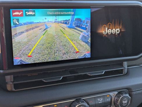 New 2026 Jeep Gladiator Mojave image 19